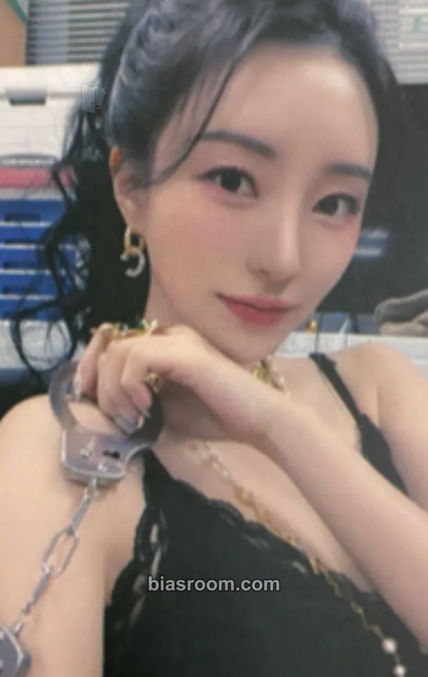 SuA VillainS Photocard - Dreamcatcher - Dreamcatcher K-pop photocard