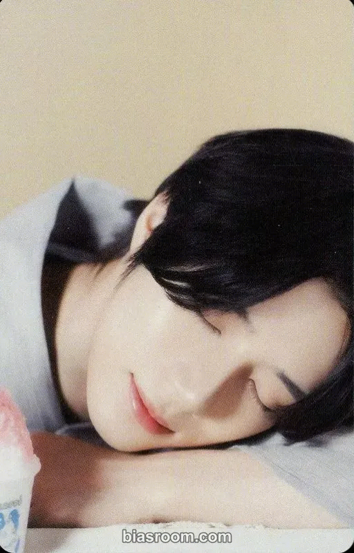 Beomgyu Summer Together Photocard - TOMORROW X TOGETHER - TOMORROW X TOGETHER K-pop photocard