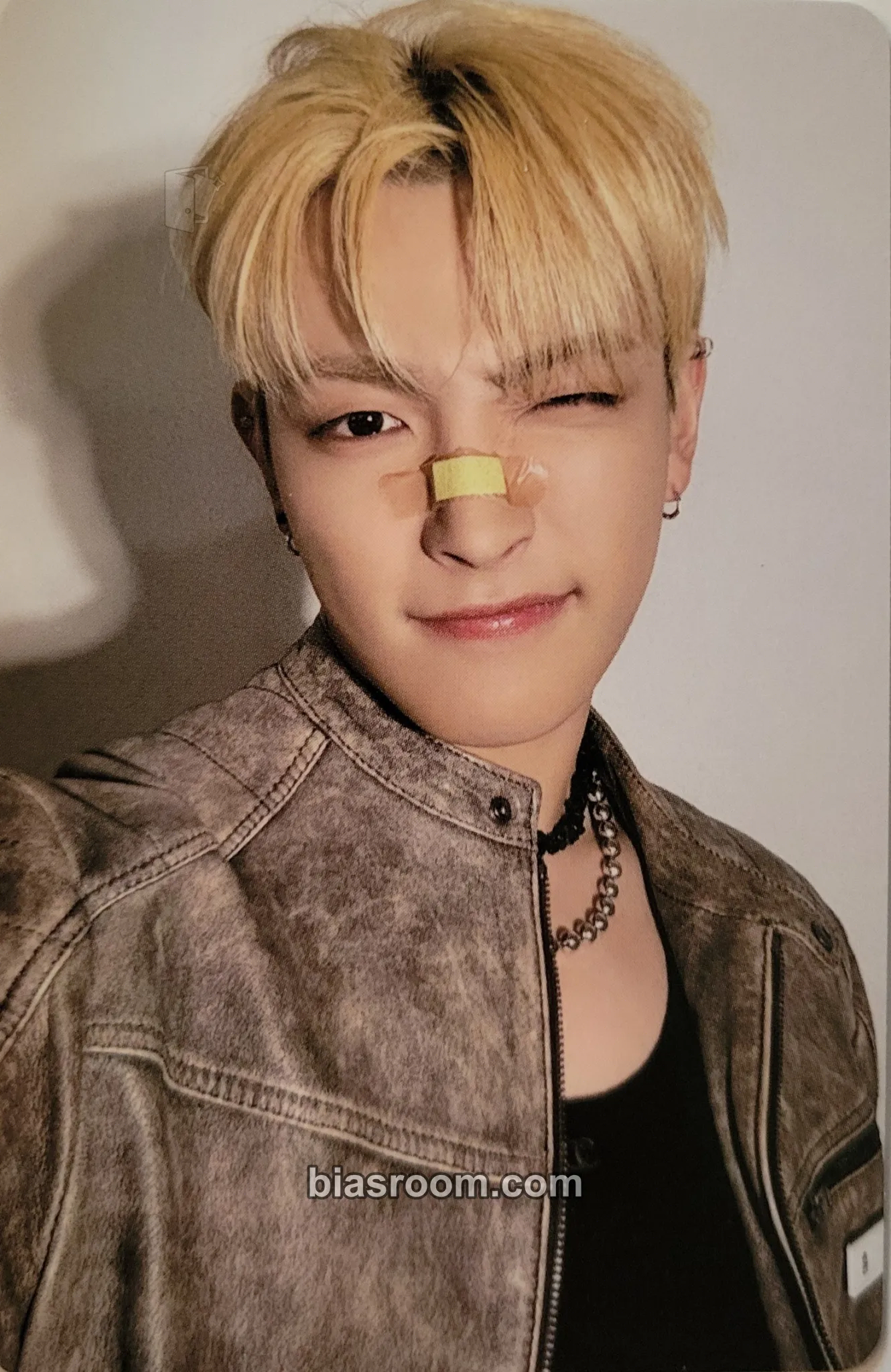 Hongjoong DICON VOLUME N°18 ATEEZ : æverythingz Photocard - ATEEZ - ATEEZ K-pop photocard