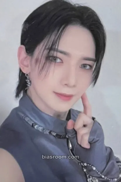 Yeosang SPIN OFF : FROM THE WITNESS Photocard - ATEEZ - ATEEZ K-pop photocard