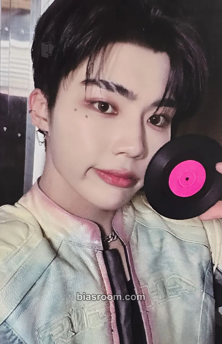 Gunwook Never Say Never Photocard - ZEROBASEONE - ZEROBASEONE K-pop photocard