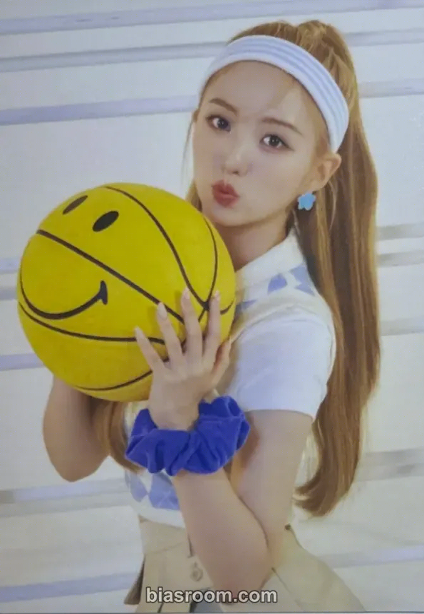 Yeseo FLY-UP: Japan Debut Showcase Live Photocard - Kep1er - Kep1er K-pop photocard