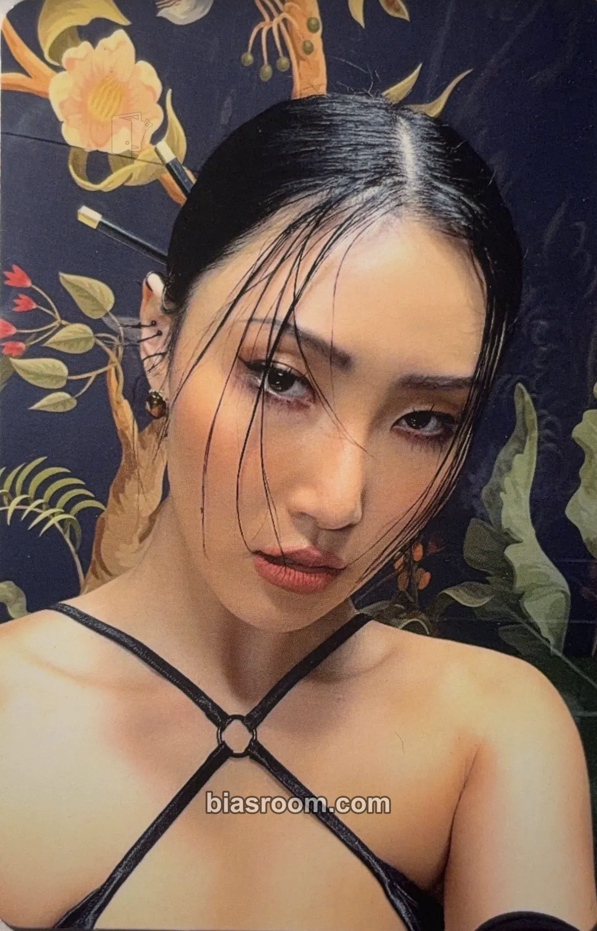 Hwasa Guilty Pleasure Photocard - MAMAMOO - MAMAMOO K-pop photocard