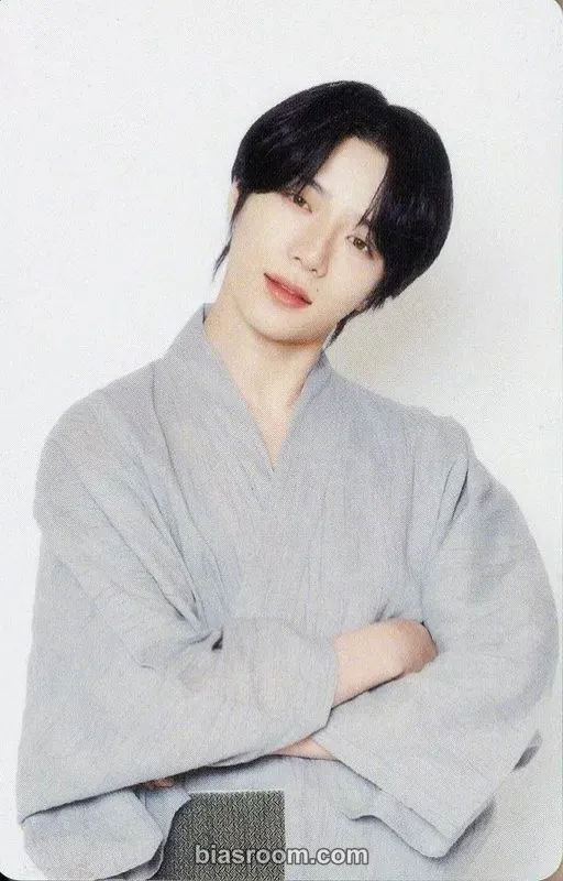 Beomgyu Summer Together Photocard - TOMORROW X TOGETHER - TOMORROW X TOGETHER K-pop photocard