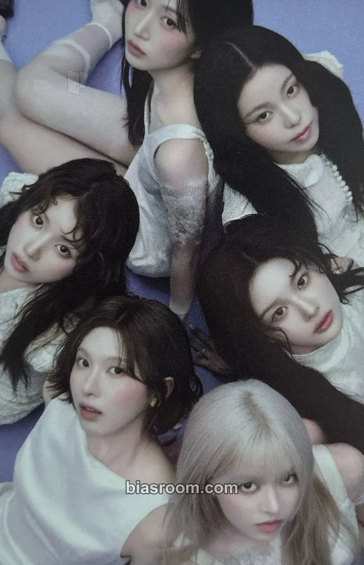 Blue Valentine Photocard - NMIXX - NMIXX K-pop photocard