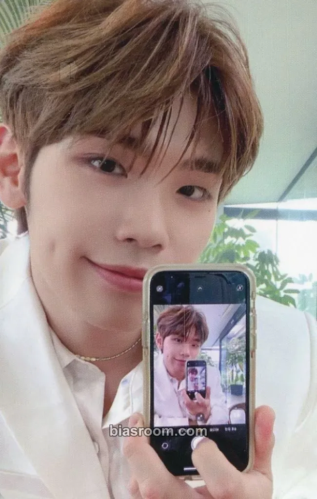 Taerae 2023 Fan-con Photocard - ZEROBASEONE - ZEROBASEONE K-pop photocard
