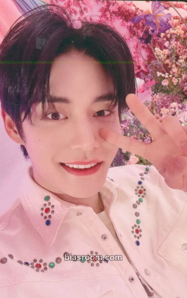Jiwoong 2024 Fan-con in Japan Photocard - ZEROBASEONE - ZEROBASEONE K-pop photocard