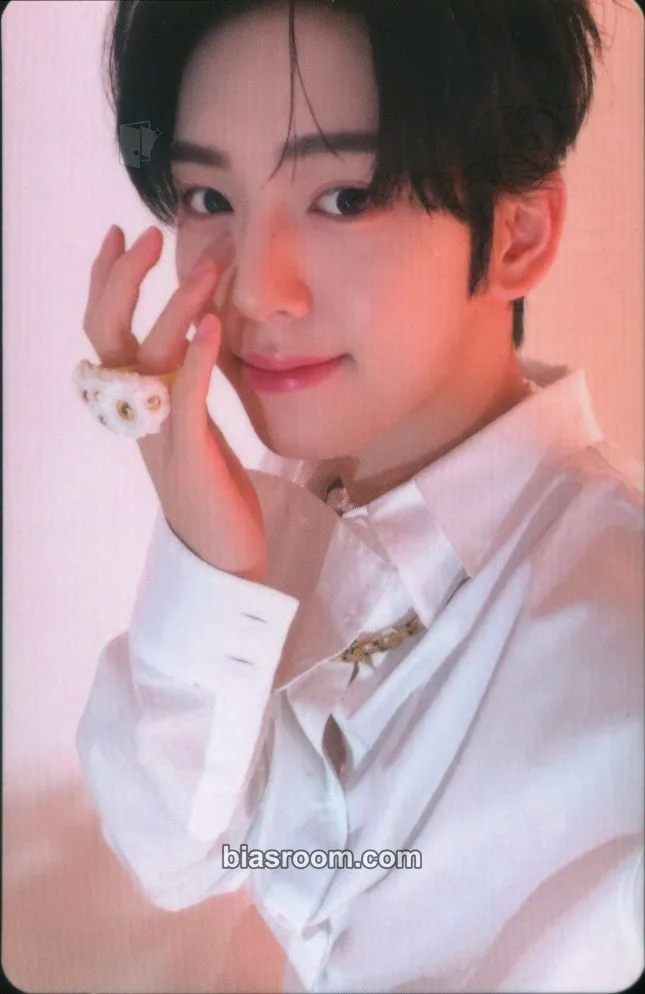Yujin Yura Yura (ゆらゆら -運命の花-) Photocard - ZEROBASEONE - ZEROBASEONE K-pop photocard