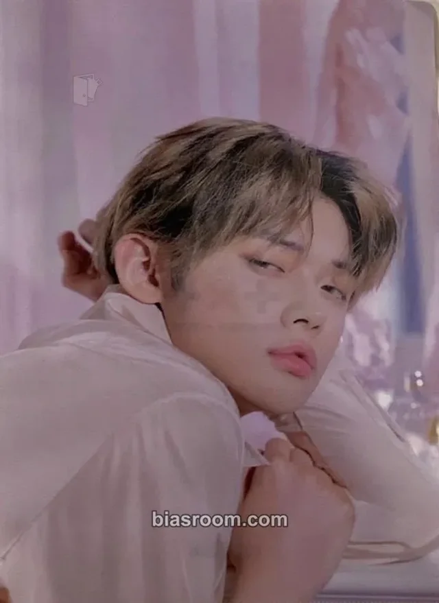 TOMORROW X TOGETHER - Yeonjun - GOOD BOY GONE BAD Album pop-up store japan exclusive merch photocard clear file random photocard