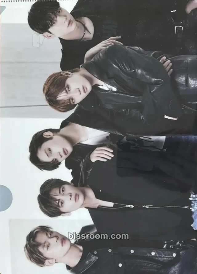 TOMORROW X TOGETHER - GOOD BOY GONE BAD Album pob (pre-order benefit) rakuten clear file non-standard size