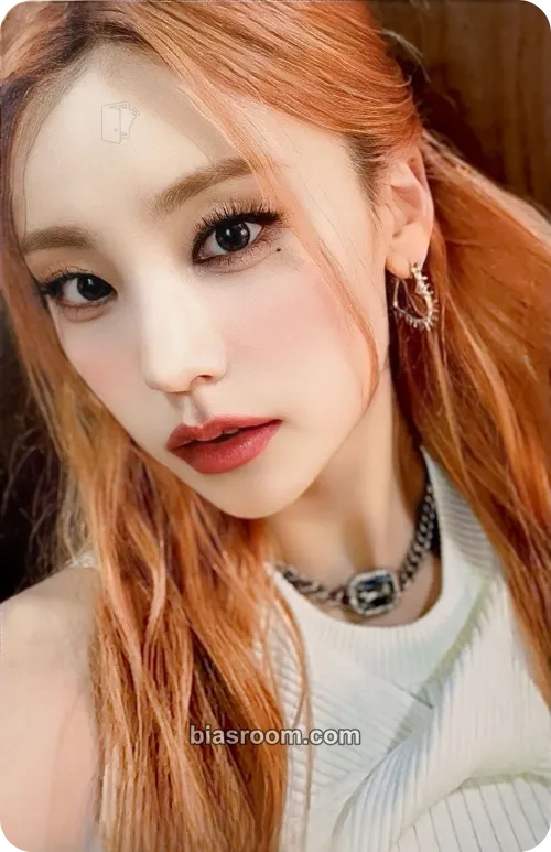 Yeji BORN TO BE Photocard - ITZY - ITZY K-pop photocard