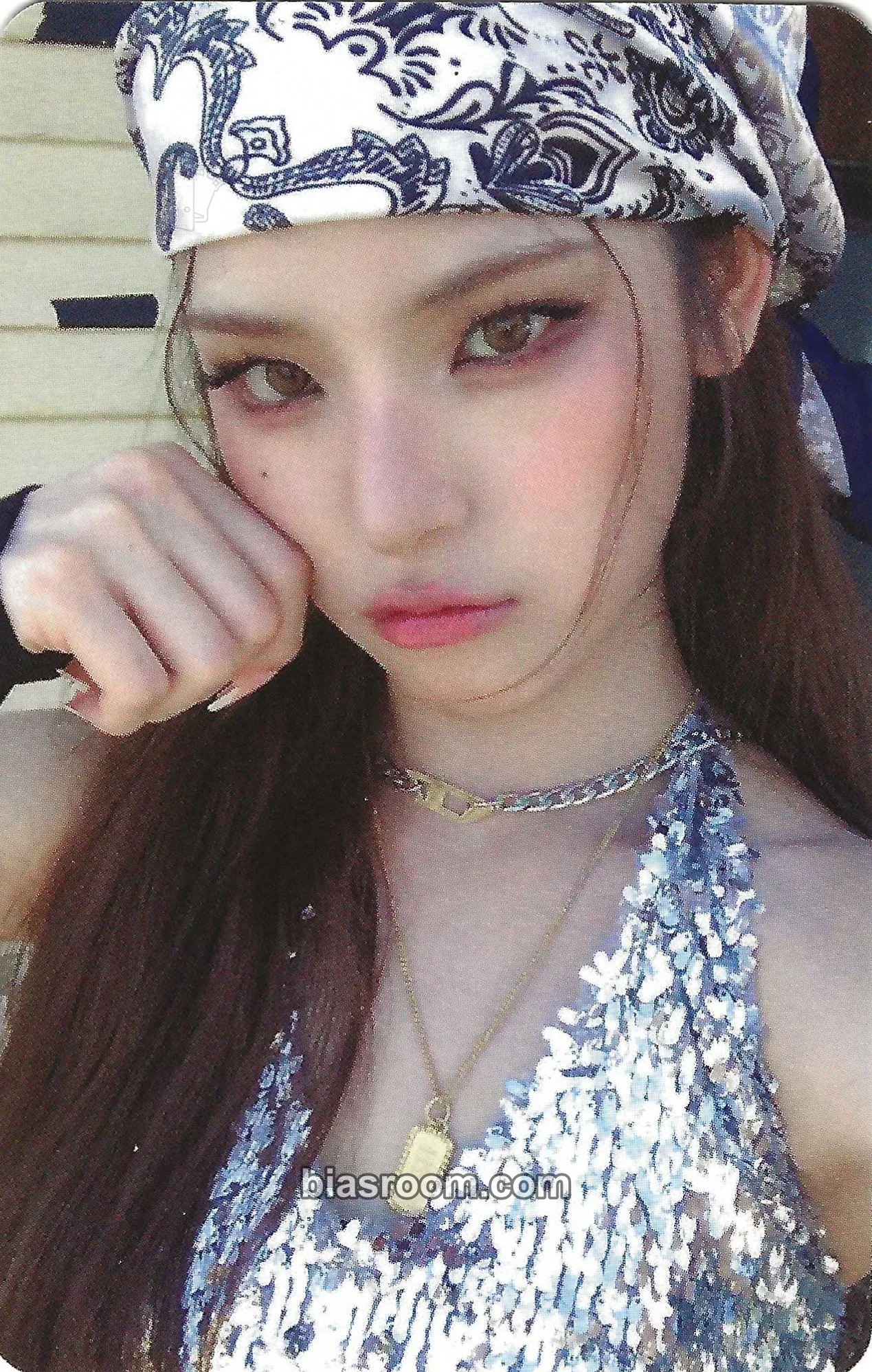 Mai Not Just Pretty Photocard - izna - izna K-pop photocard