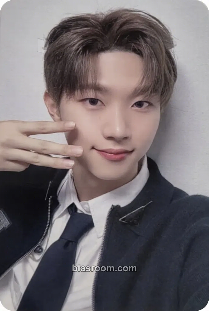 Hyunwoo HOUSE OF TRICKY : HOW TO PLAY Photocard - xikers - xikers K-pop photocard