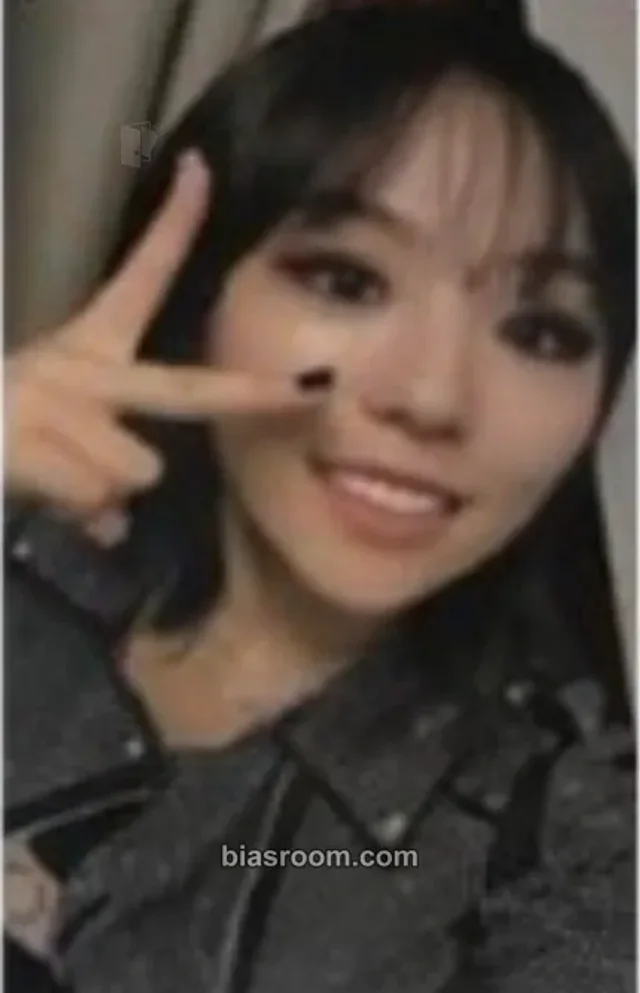 Queenz Eye - Wonchae - Queenz Table Album synnara pob (pre-order benefit) fansign