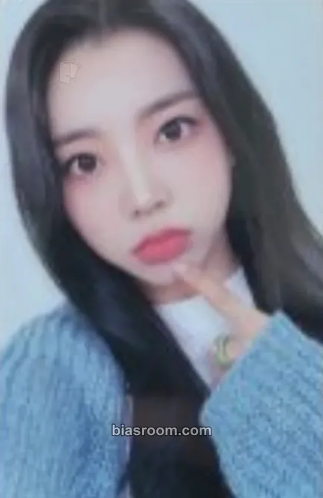 Queenz Eye - Damin - Queenz Table Album pob (pre-order benefit) fansign