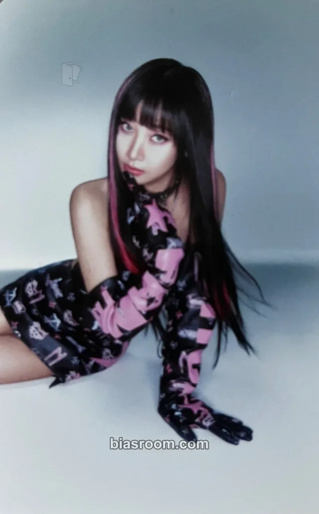 The Deep - The Deep - Electric Pink Album album photocard korean album
