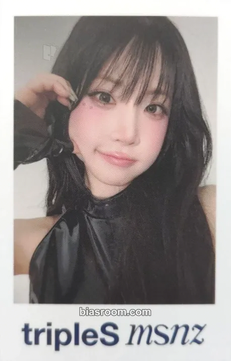 Nakyoung Beyond Beauty Photocard - tripleS - tripleS K-pop photocard