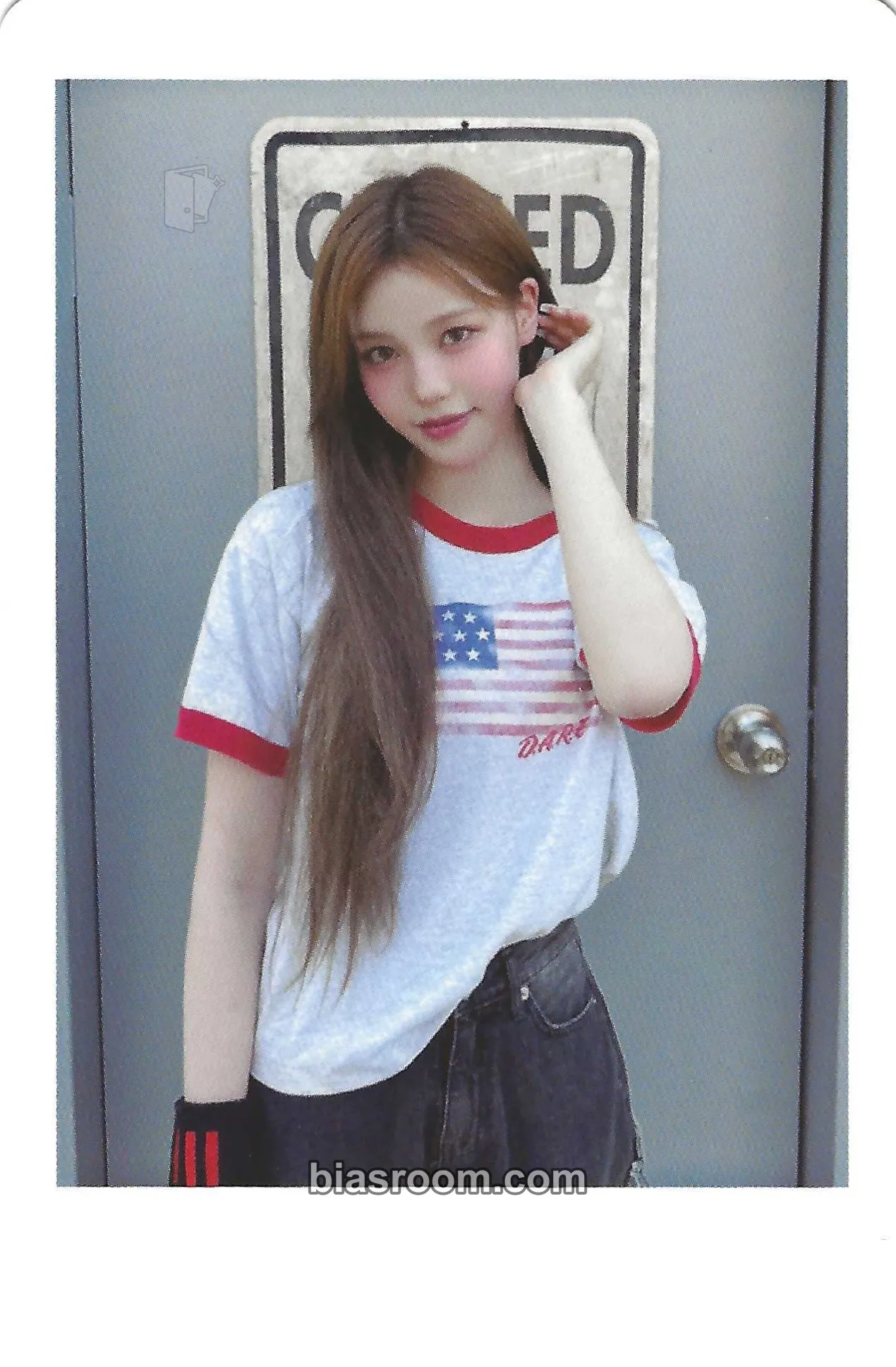 Jeong Saebi Not Just Pretty Photocard - izna - izna K-pop photocard