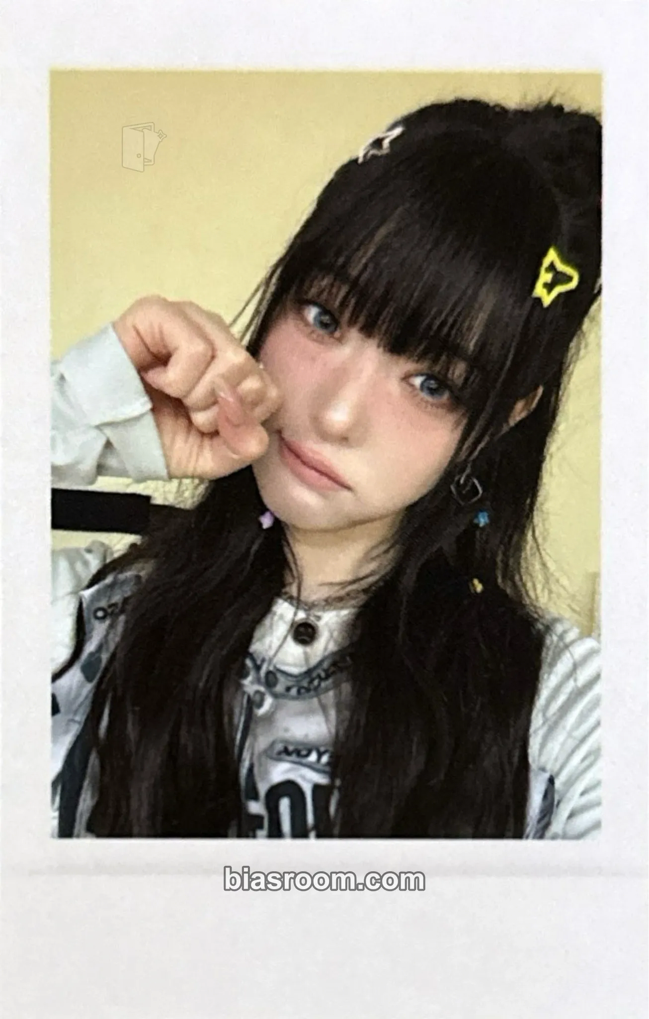 Lynn Beyond Beauty Photocard - tripleS - tripleS K-pop photocard