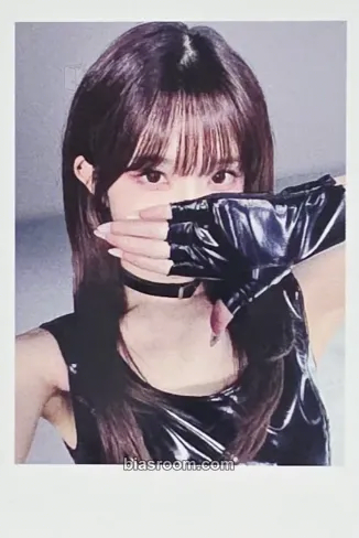 Kotone Beyond Beauty Photocard - tripleS - tripleS K-pop photocard