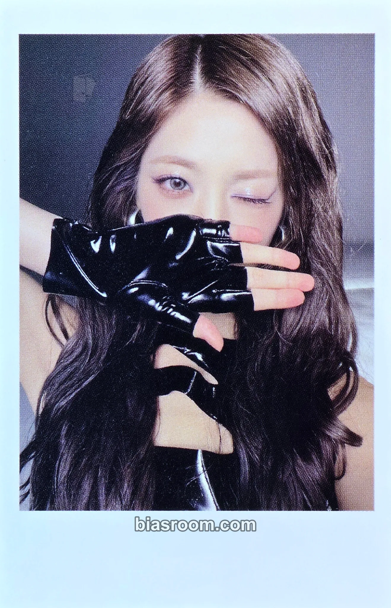 Nien Beyond Beauty Photocard - tripleS - tripleS K-pop photocard