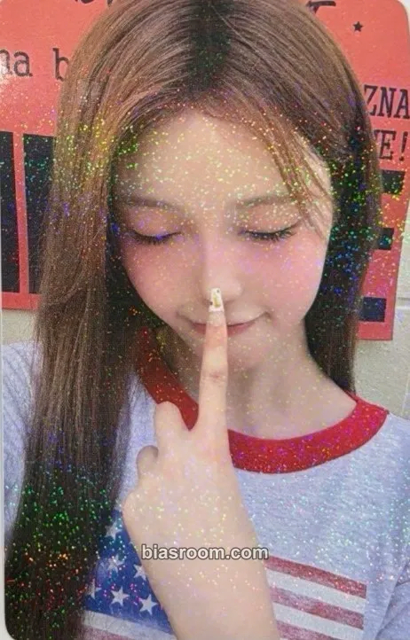Jeong Saebi Not Just Pretty Photocard - izna - izna K-pop photocard