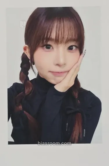 Kotone Beyond Beauty Photocard - tripleS - tripleS K-pop photocard