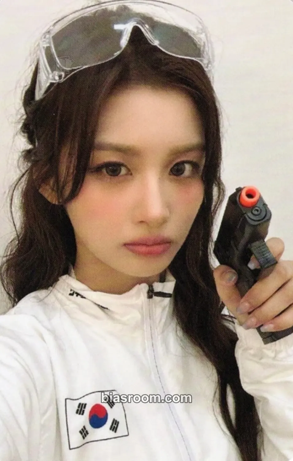 Sullyoon Blue Valentine Photocard - NMIXX - NMIXX K-pop photocard