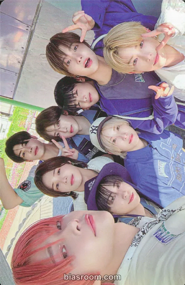 2025 Seasons Greetings Photocard - &TEAM - &TEAM K-pop photocard