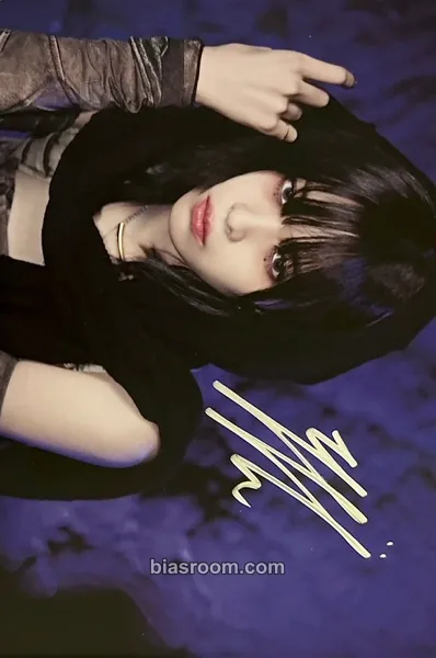 Ryujin BORN TO BE Photocard - ITZY - ITZY K-pop photocard