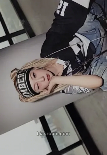 Handong VillainS Photocard - Dreamcatcher - Dreamcatcher K-pop photocard