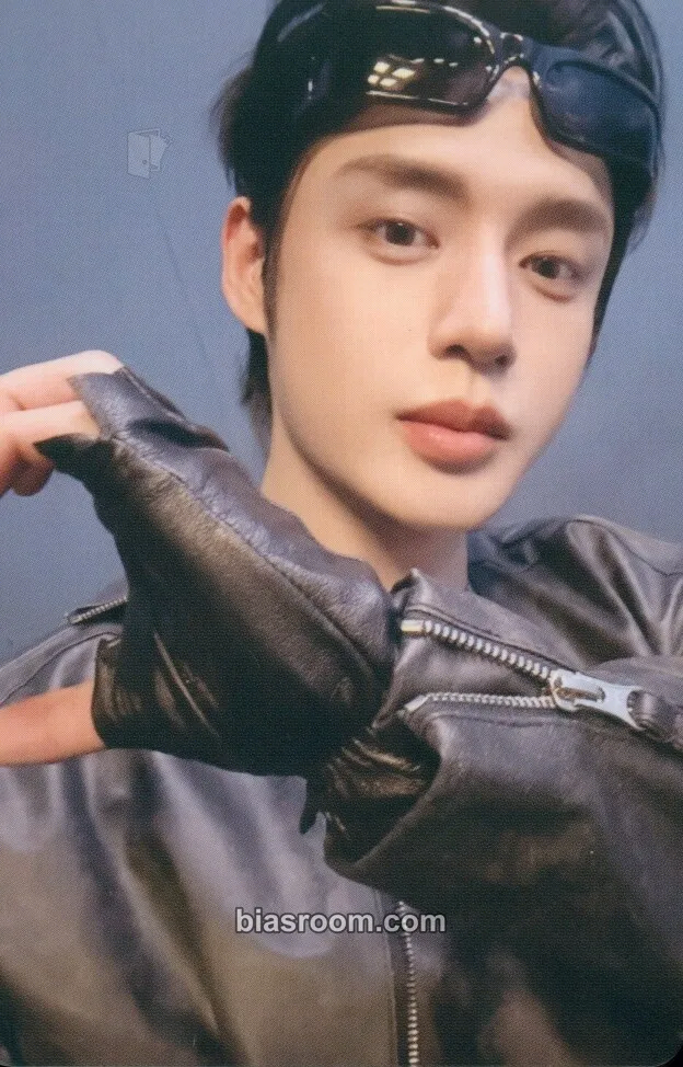 Jiwoong Iconik Photocard - ZEROBASEONE - ZEROBASEONE K-pop photocard