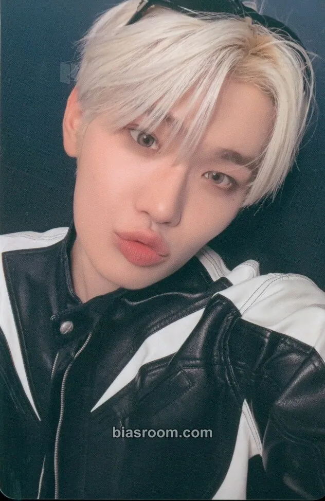 Taerae Iconik Photocard - ZEROBASEONE - ZEROBASEONE K-pop photocard