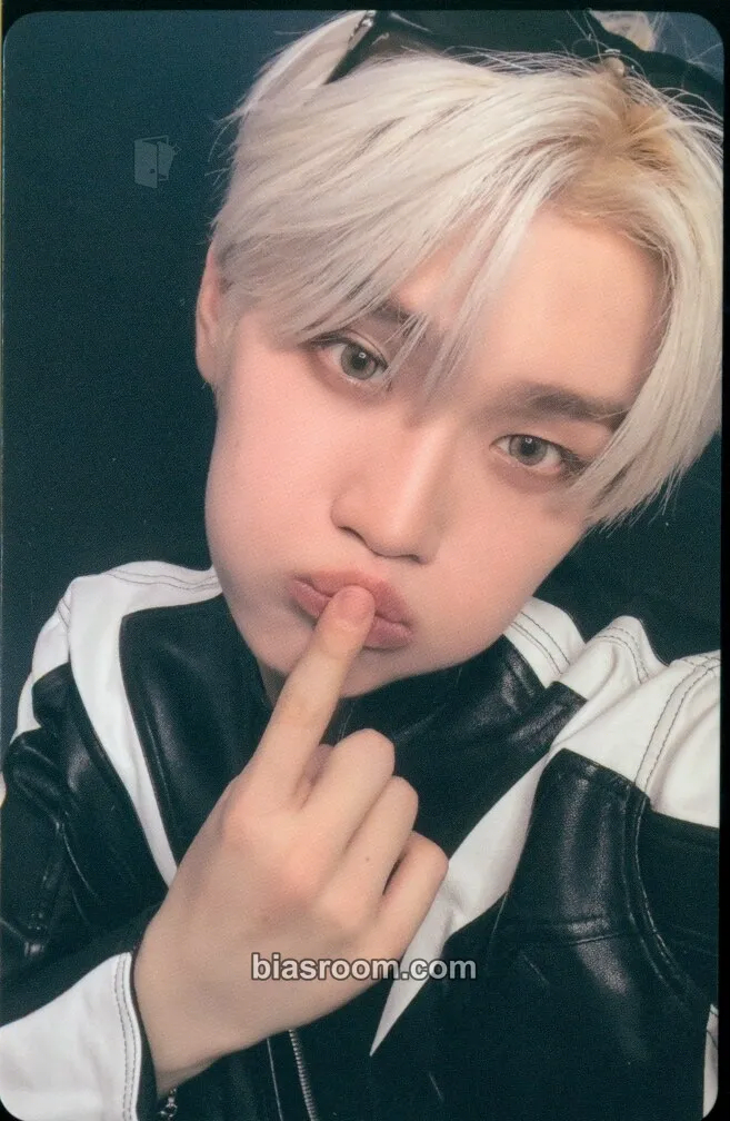 Taerae Iconik Photocard - ZEROBASEONE - ZEROBASEONE K-pop photocard