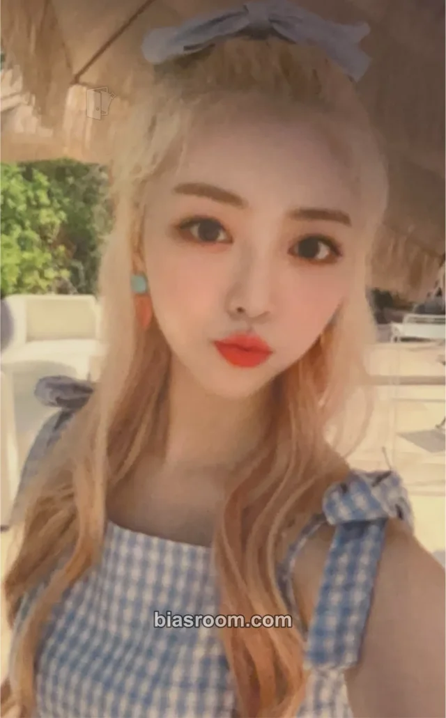 SATURDAY - Haneul - Saturday Season's Greetings 2020 Other merch photocard