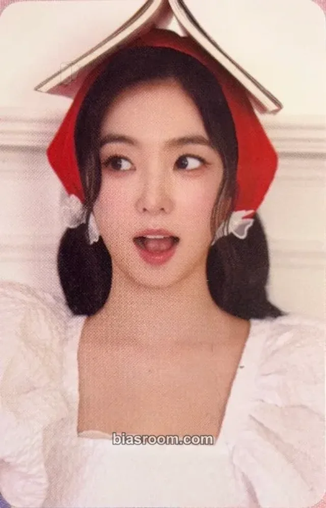 Red Velvet - Irene - 2026 Season's Greetings Other season's greetings ktown4u pob (pre-order benefit)