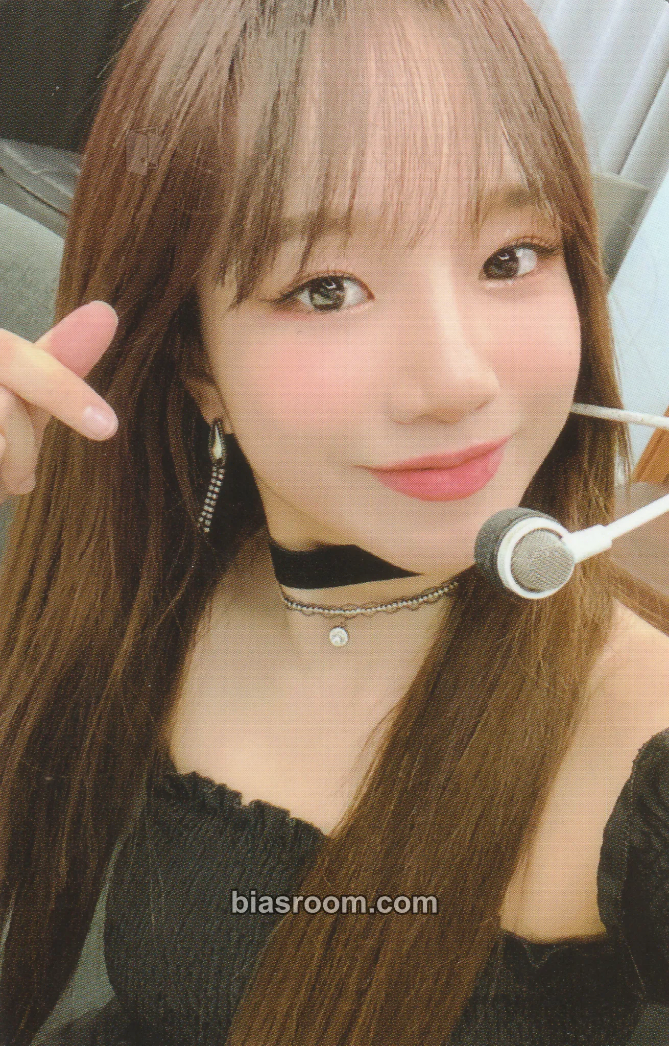Jo Yuri ONEIRIC THEATER - BLU-RAY Version Photocard - IZ*ONE - IZ*ONE K-pop photocard