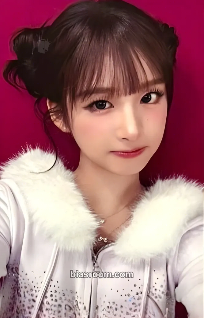 Sullyoon Blue Valentine Photocard - NMIXX - NMIXX K-pop photocard