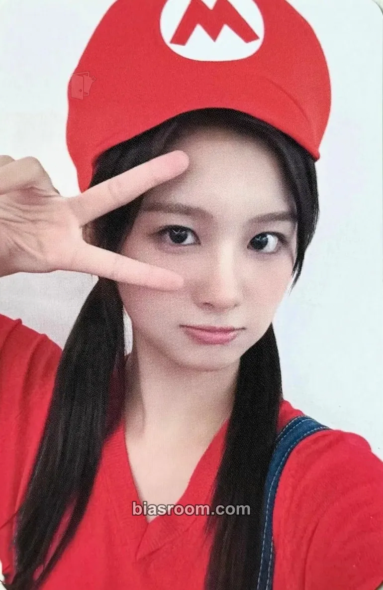 Sullyoon Blue Valentine Photocard - NMIXX - NMIXX K-pop photocard