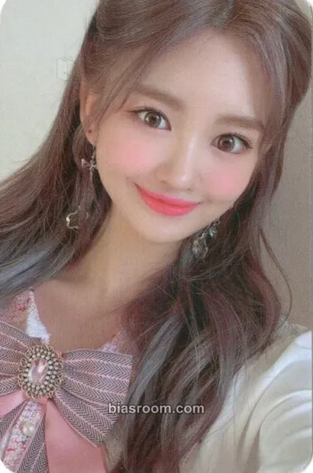 SATURDAY - Yuki - Only You Album album photocard