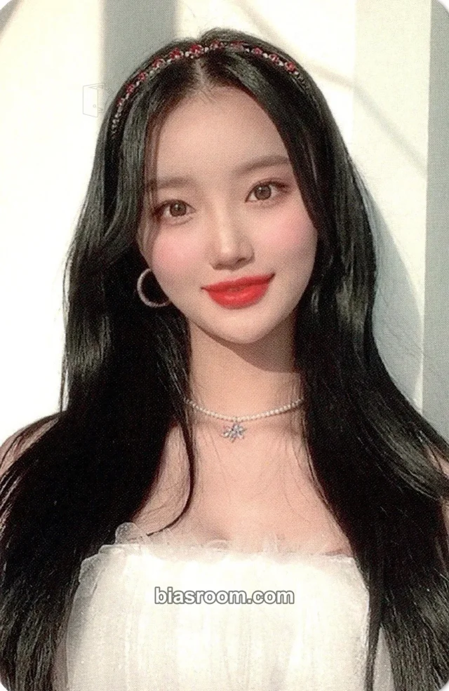SATURDAY - Juyeon - Only You Album album photocard mymusictaste (mmt)