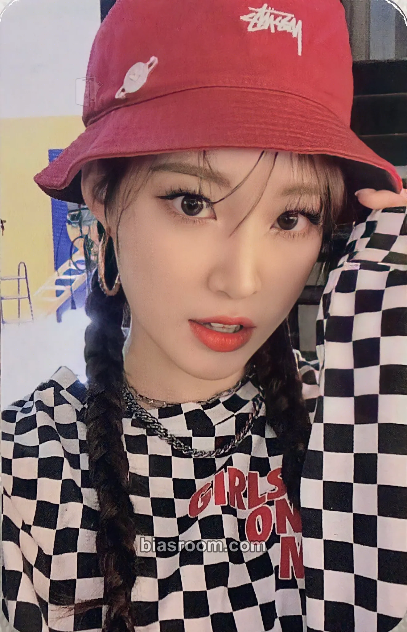 Zoa We Play Photocard - Weeekly - Weeekly K-pop photocard