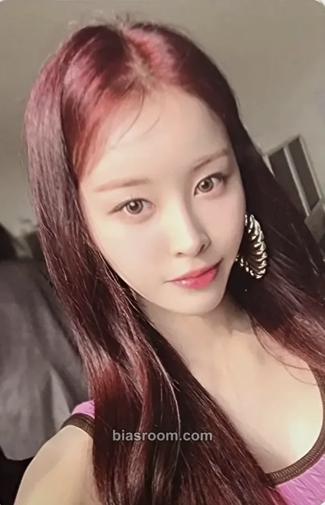 Narin Queenz Eye UNI-Q K-pop photocard