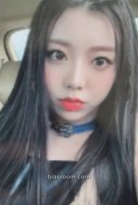 Damin UNI-Q Photocard - Queenz Eye - Queenz Eye K-pop photocard