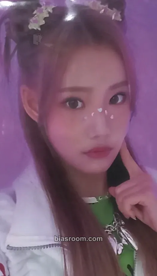Jieun Macaroni Cheese Photocard - Young Posse - Young Posse K-pop photocard