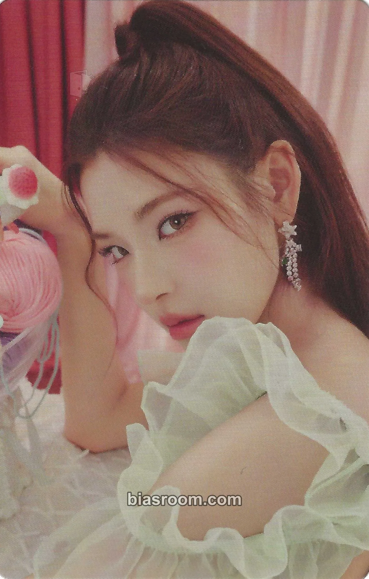 Mai 1st Fan Con <Not Just Pretty> Photocard - izna - izna K-pop photocard