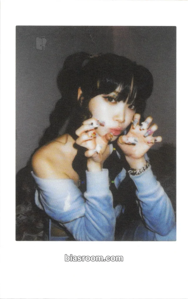 LE SSERAFIM - Kim Chaewon - LE SSERAFIM 2024 S/S POP UP Other instant photo trading card
