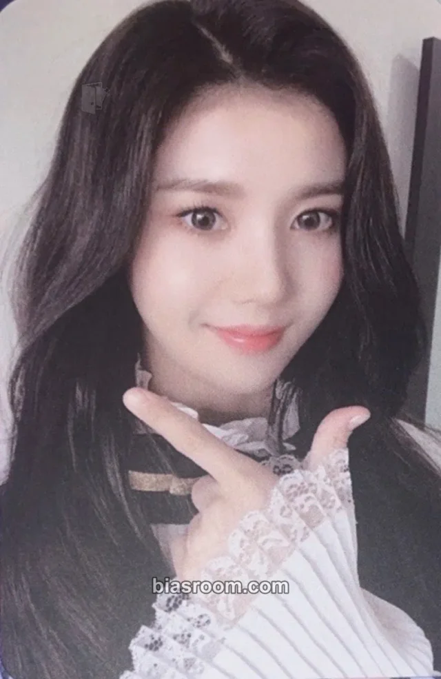 IZ*ONE - Kwon Eunbi - COLOR*IZ Album broadcast gift