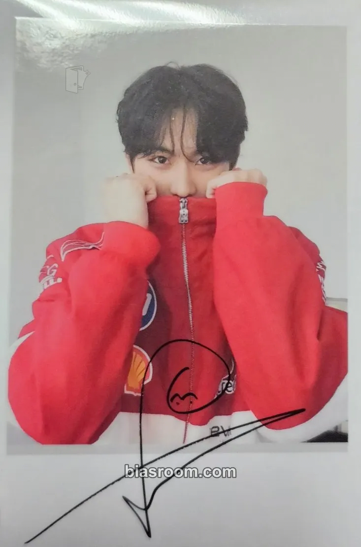 Jungwon DICON ISSUE N°30 SPECIAL EDITION ENHYPEN GOLDEN AGE A TYPE Photocard - ENHYPEN - ENHYPEN K-pop photocard