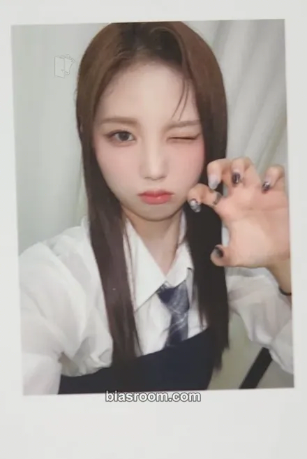 Jiwoo Assemble25 Photocard - tripleS - tripleS K-pop photocard